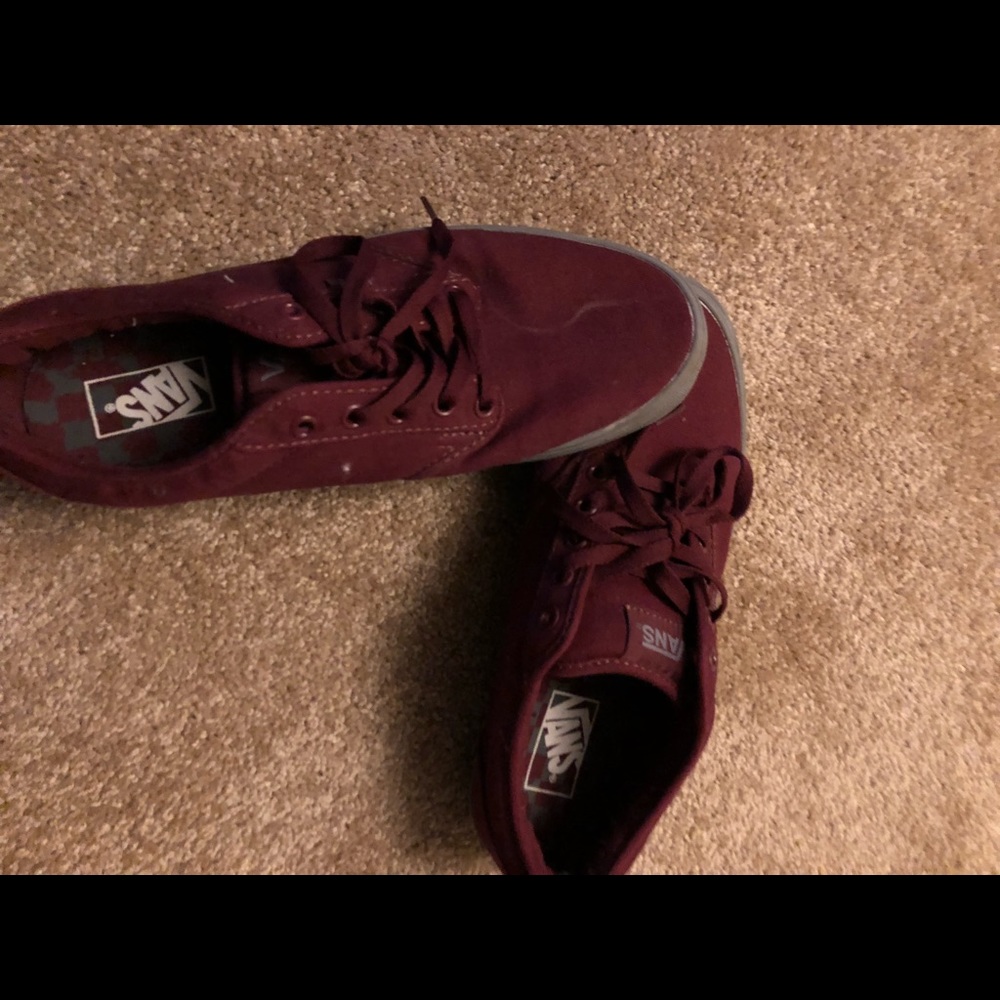 Burgundy and gray (Men) vans. Size 9 1/2